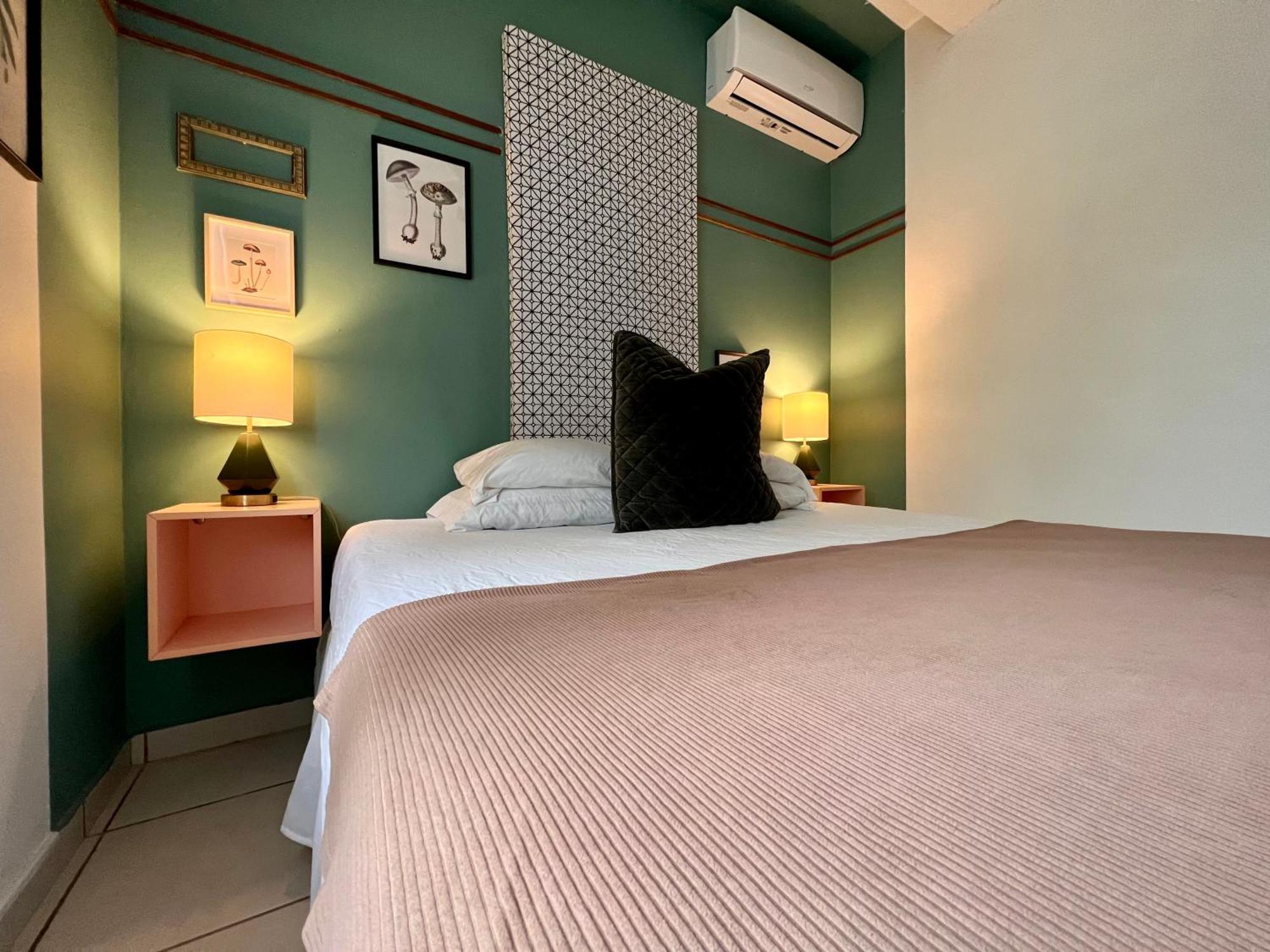 Sonsolea Hotel Лукильо Екстериор снимка